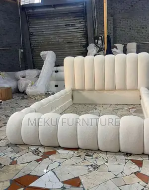 Bed Sofa Ya Kifaransa (French Style)
