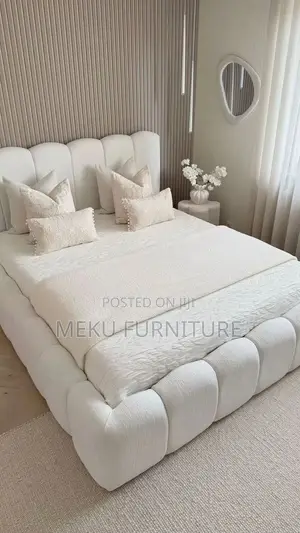 Bed Sofa Za Washua Zipo