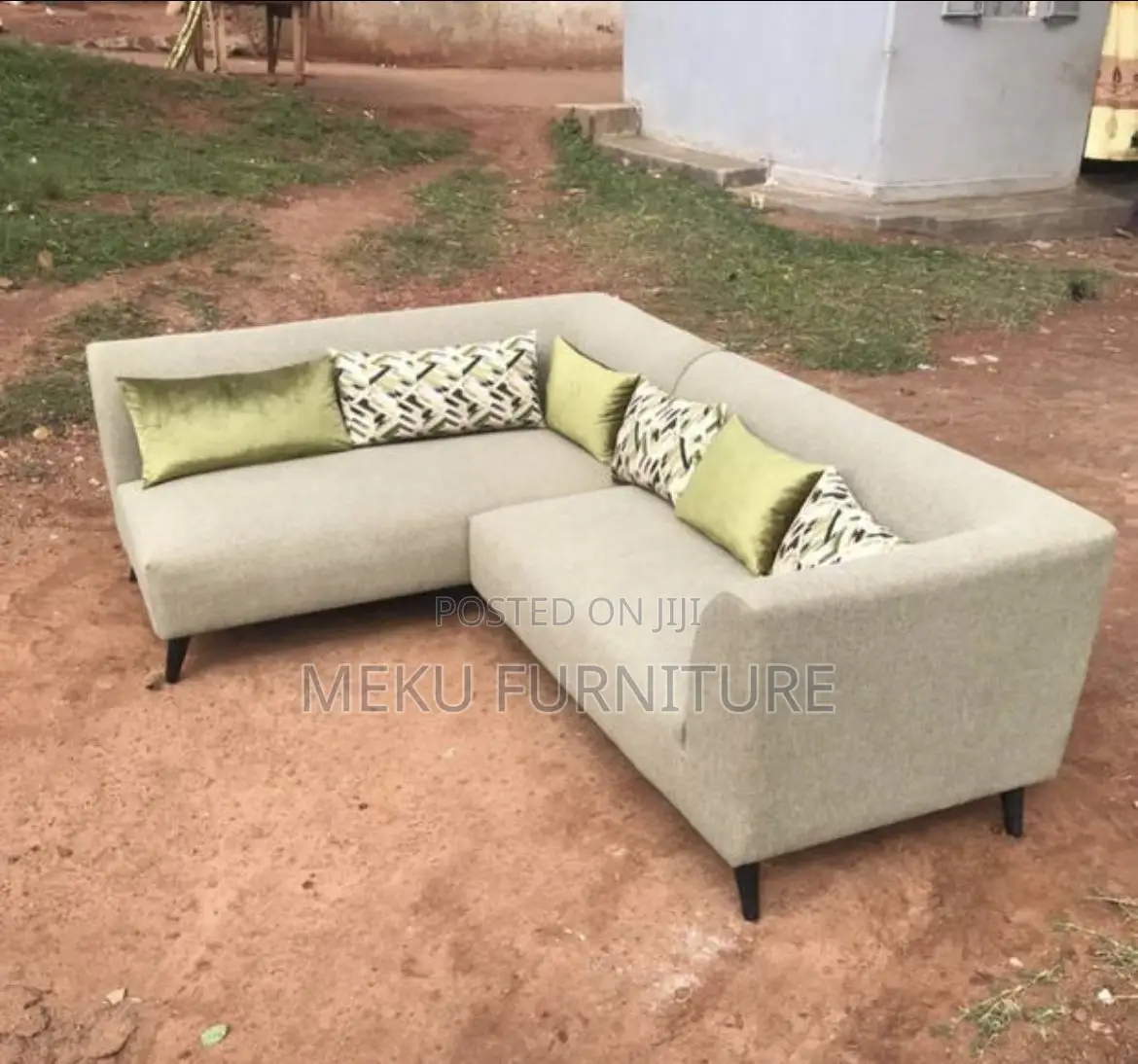 Hata Ki Set Cha Sofa Kama Hiki Ushindwe Boss Wangu