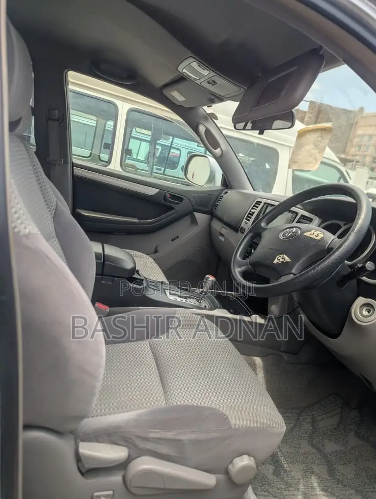 Toyota Hilux Surf 2.7 SSR 2007 Silver