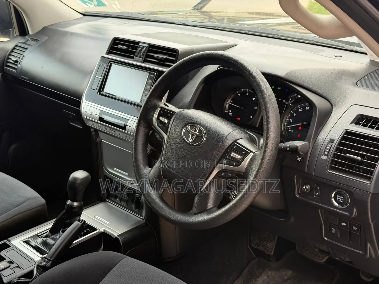 Toyota Land Cruiser Prado 2.8 2020 Purple