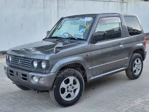 Mitsubishi Pajero Mini 2001 Gray