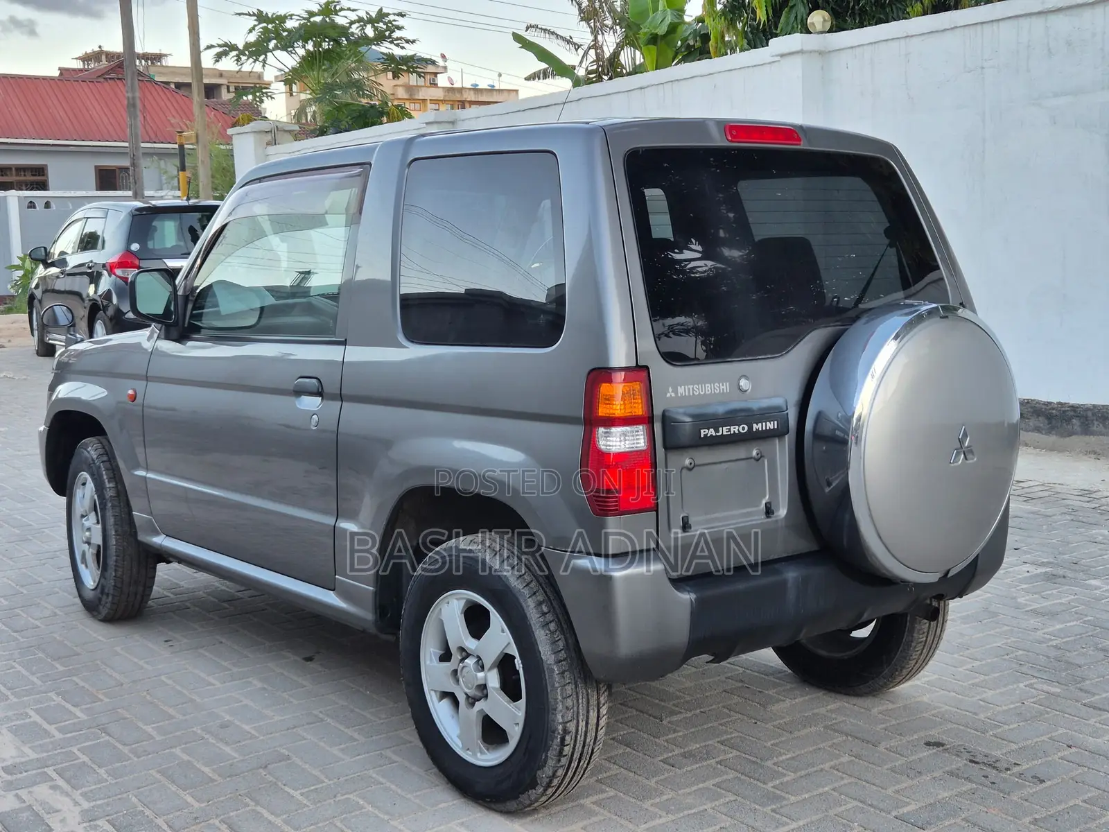 Mitsubishi Pajero Mini 2001 Gray