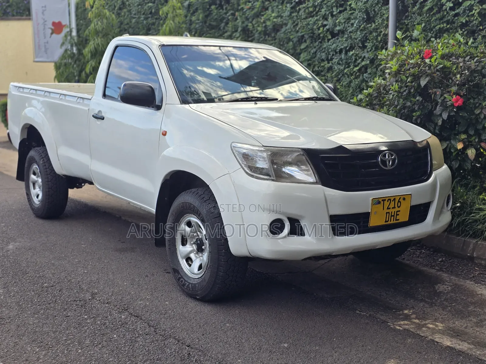 Toyota Hilux 2015 White