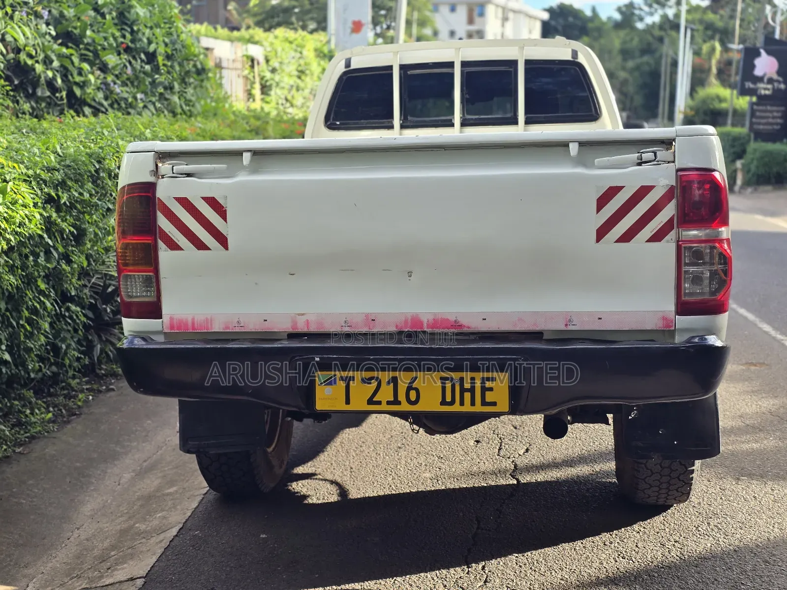 Toyota Hilux 2015 White