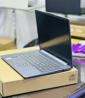 New Laptop Lenovo IdeaPad 1 16GB Intel Core i5 SSD 512GB