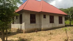 3bdrm House in Dalali Francis, Mkundi for sale