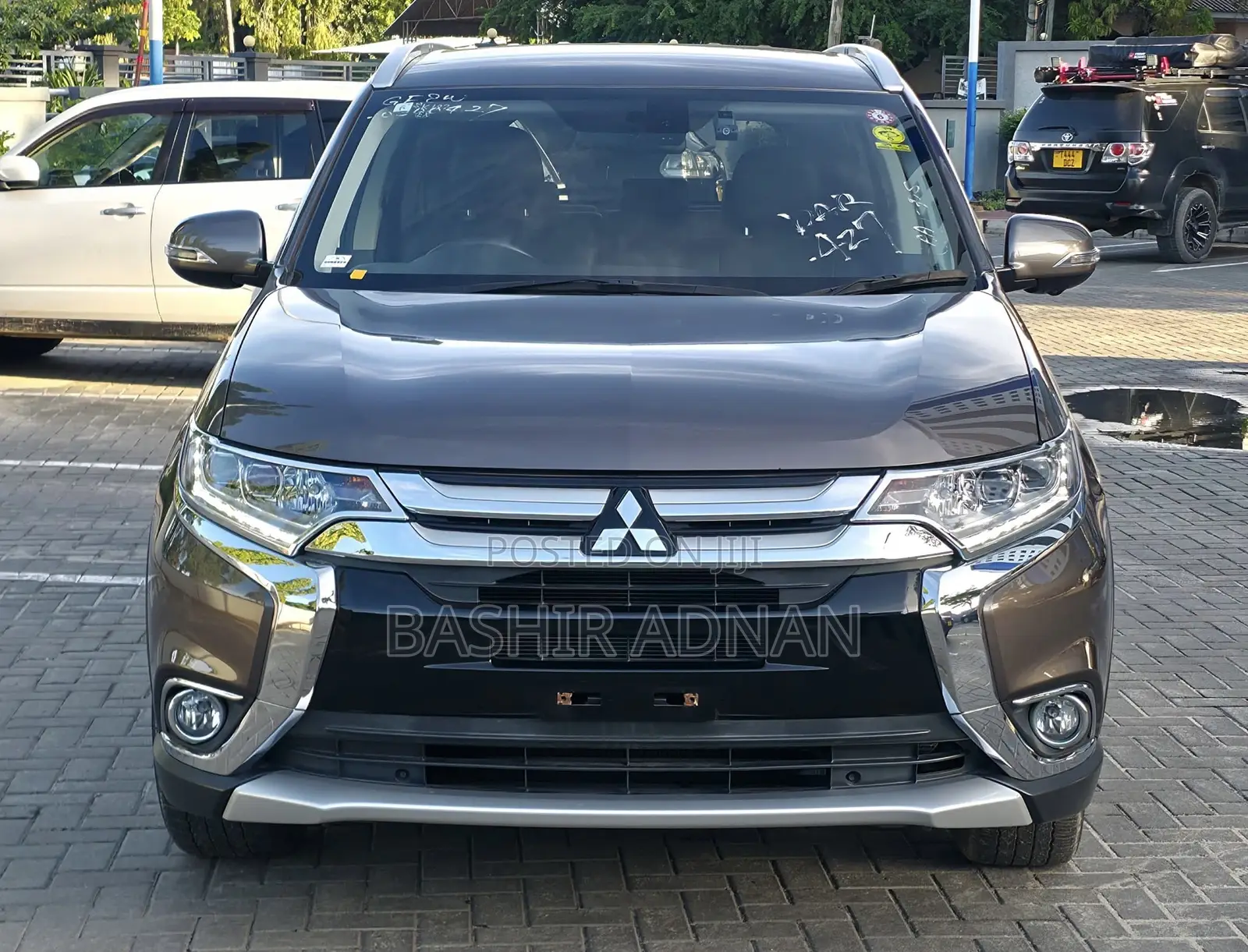Mitsubishi Outlander 2016 Brown