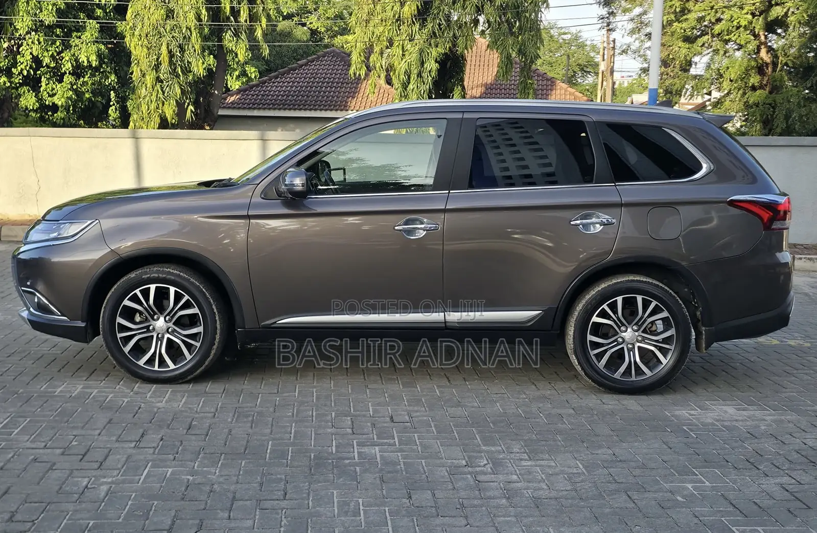 Mitsubishi Outlander 2016 Brown