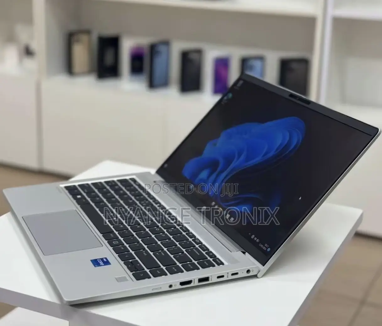 New Laptop HP ProBook 440 G10 8GB Intel Core i5 SSD 512GB