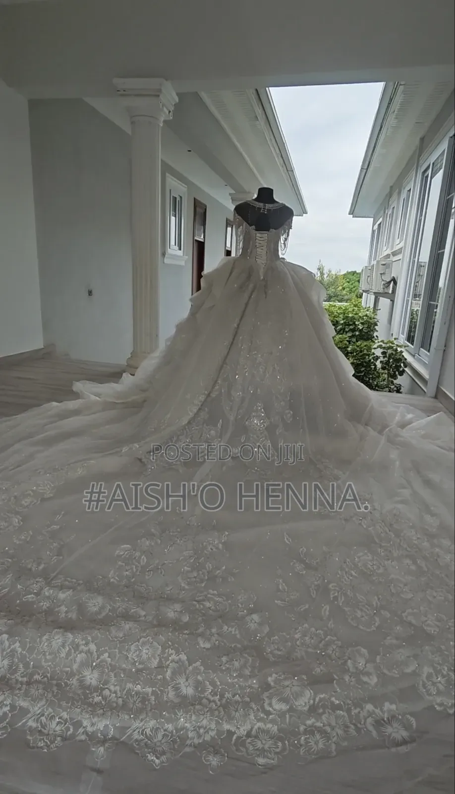 Second Hand Wedding Gowns