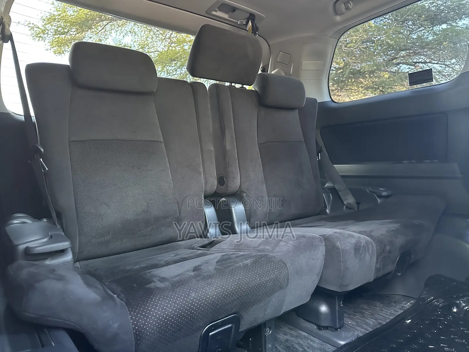 Toyota Alphard 2010 Black