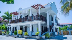 5bdrm Block of Flats in Mchakama Real Estate, Mbweni for sale