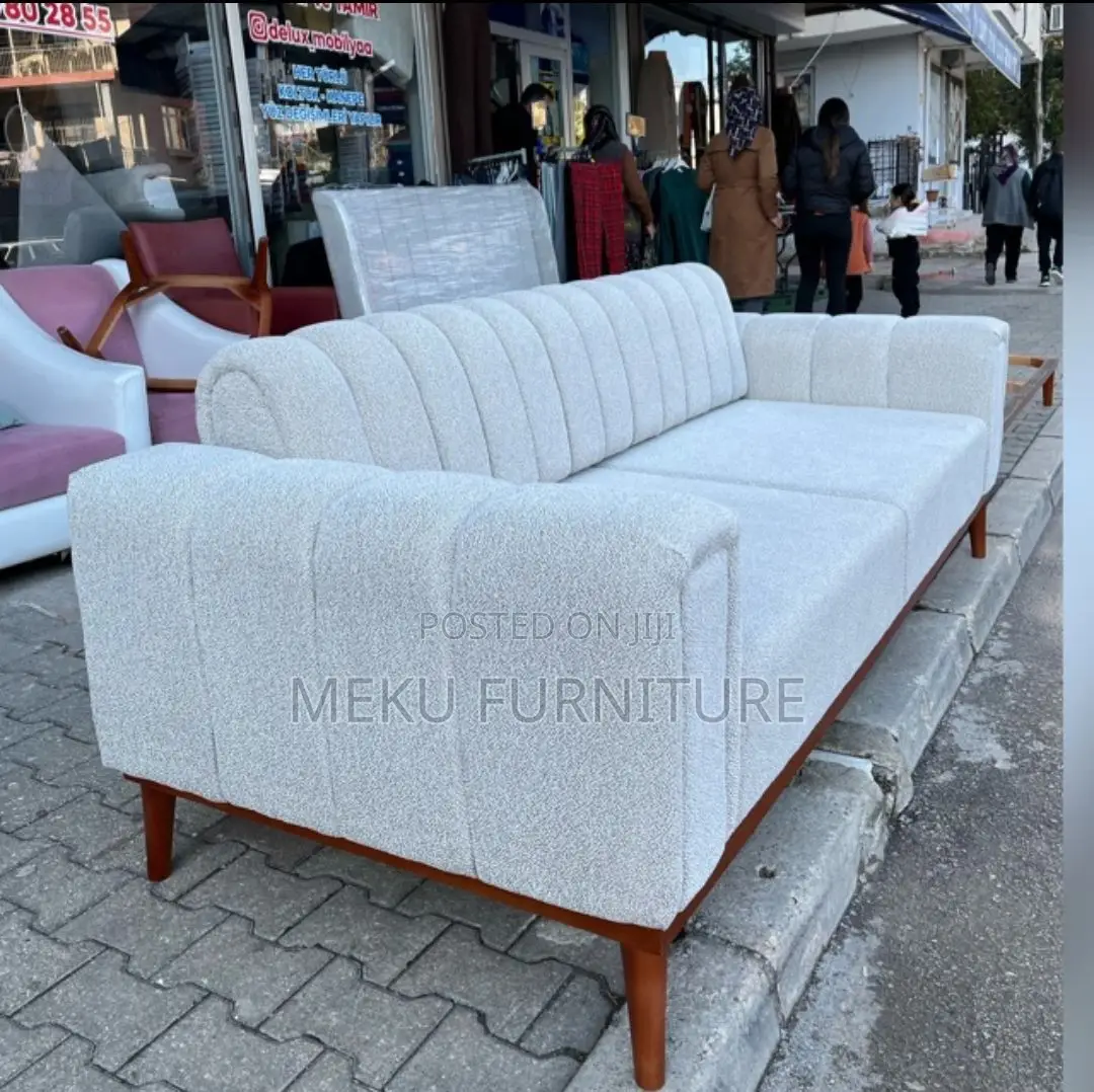 3 Seater Classic Sanaa