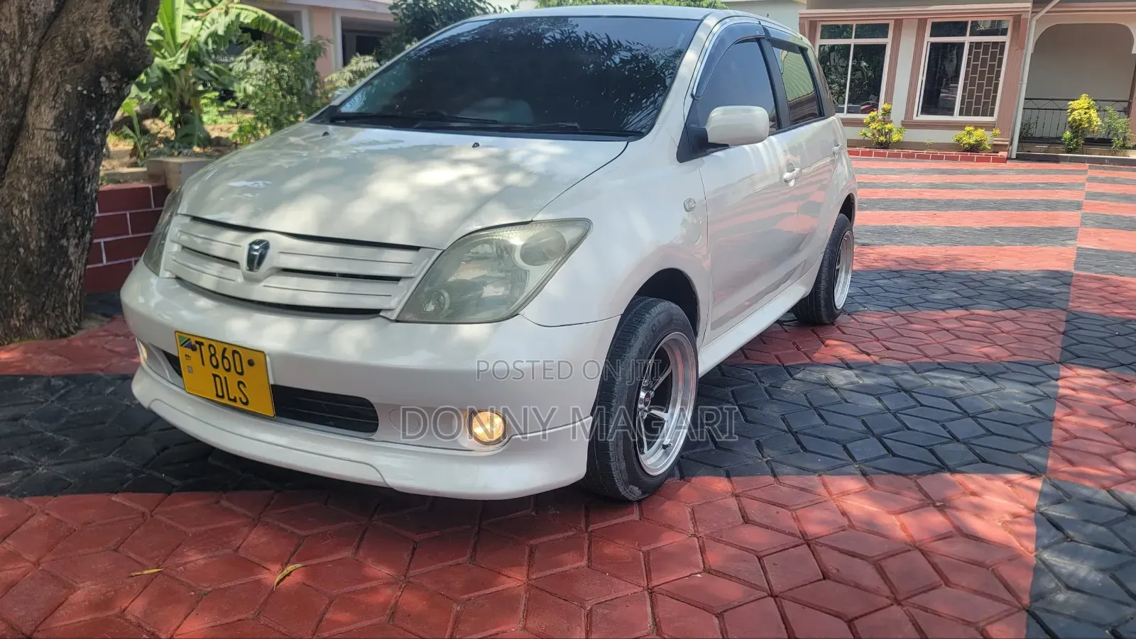 Toyota IST 2005 White