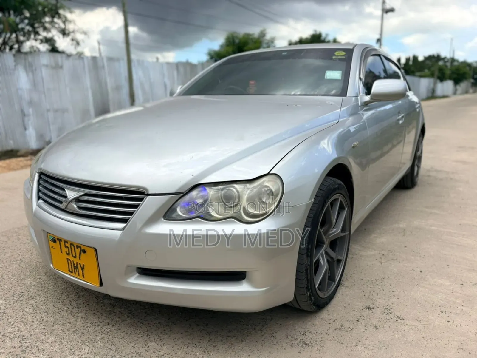 Toyota Mark X 2005 Silver