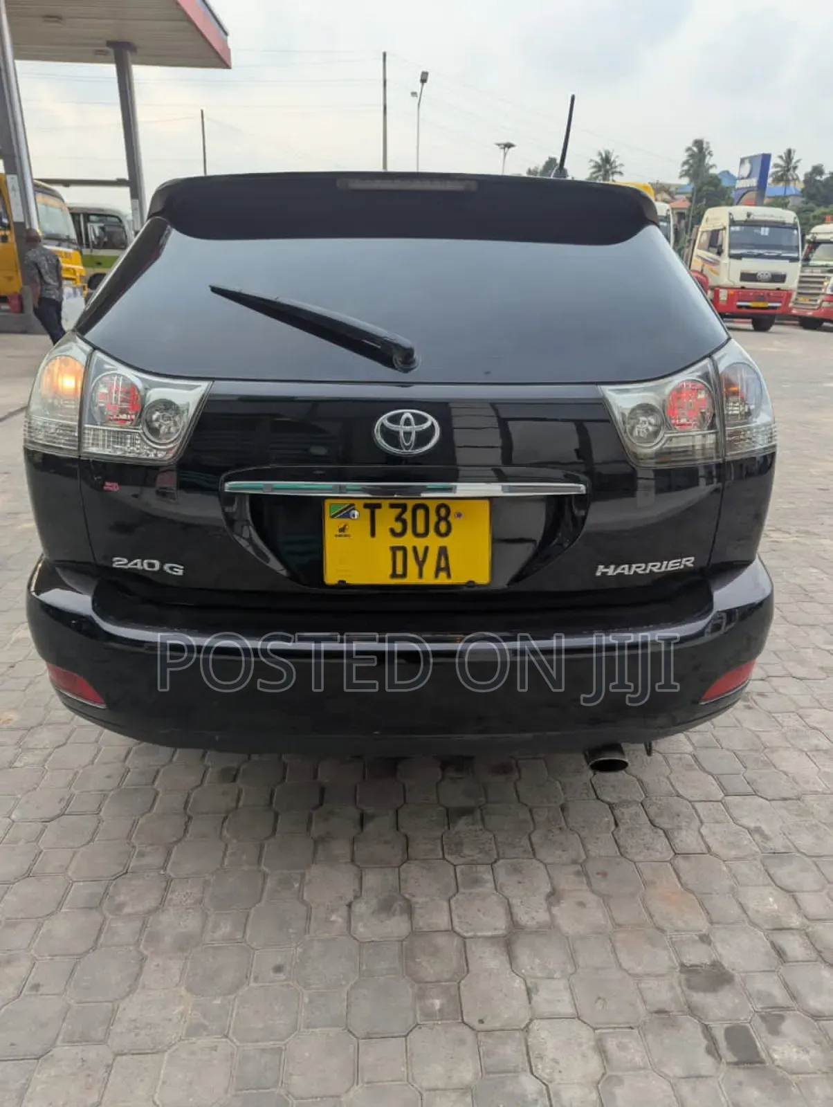 Toyota Harrier 2006 Black
