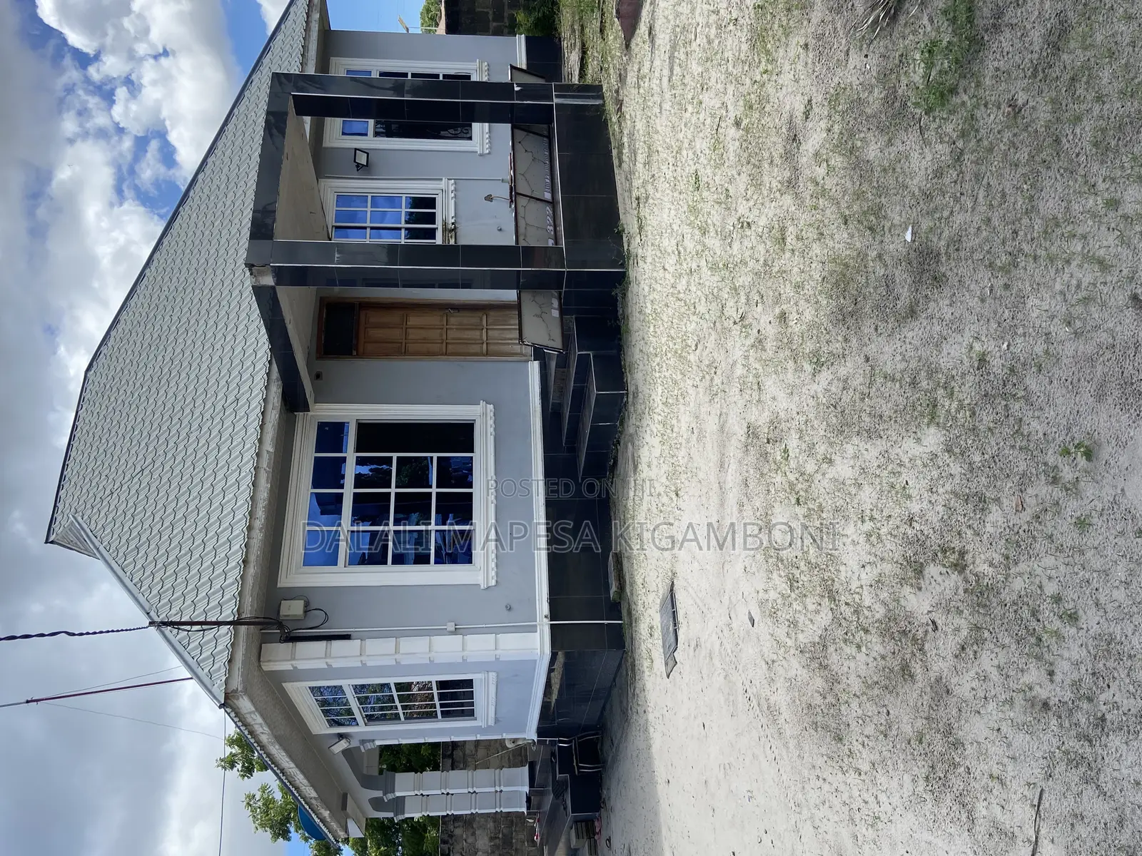 7bdrm House in Kijichi, Kigamboni for sale