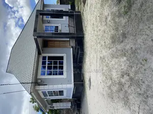 7bdrm House in Kijichi, Kigamboni for sale