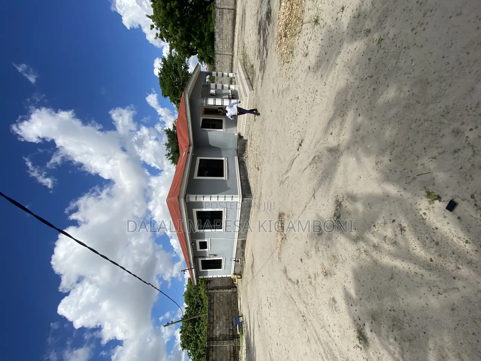 7bdrm House in Kijichi, Kigamboni for sale