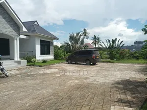 4bdrm House in Goba for rent