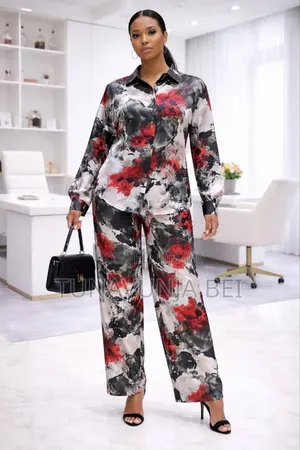 Outfit Ladies Two Pic