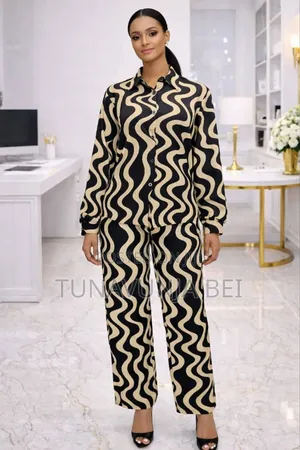 Outfit Ladies Two Pic