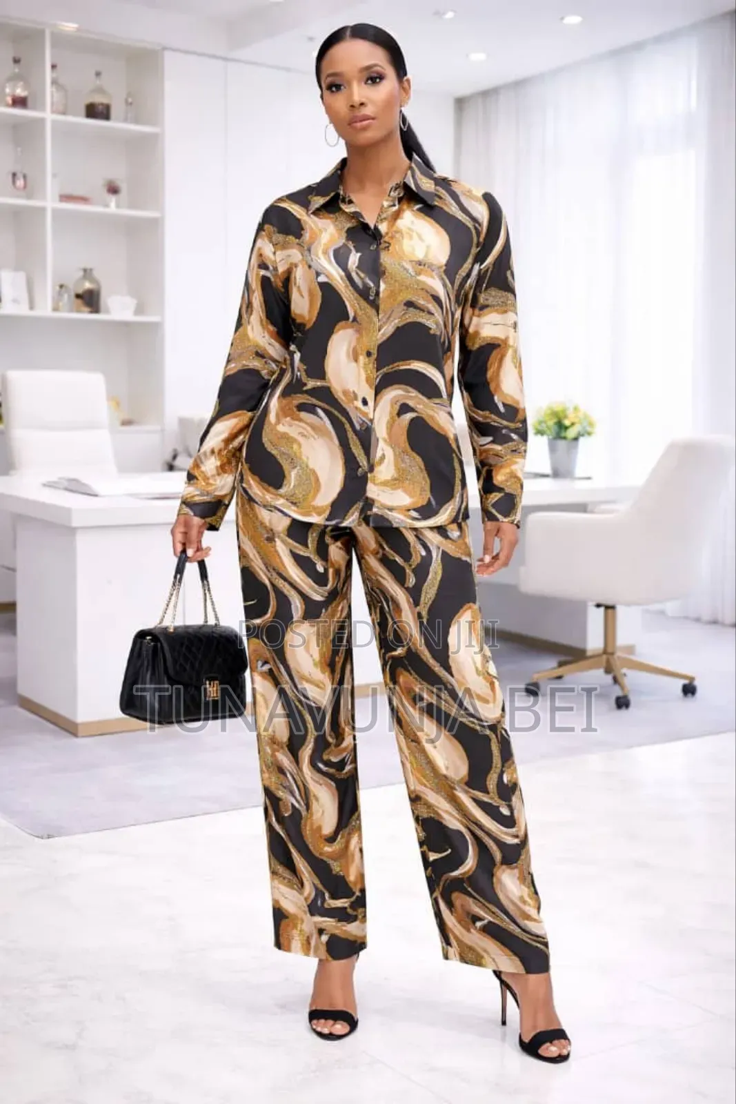 Outfit Ladies Two Pic