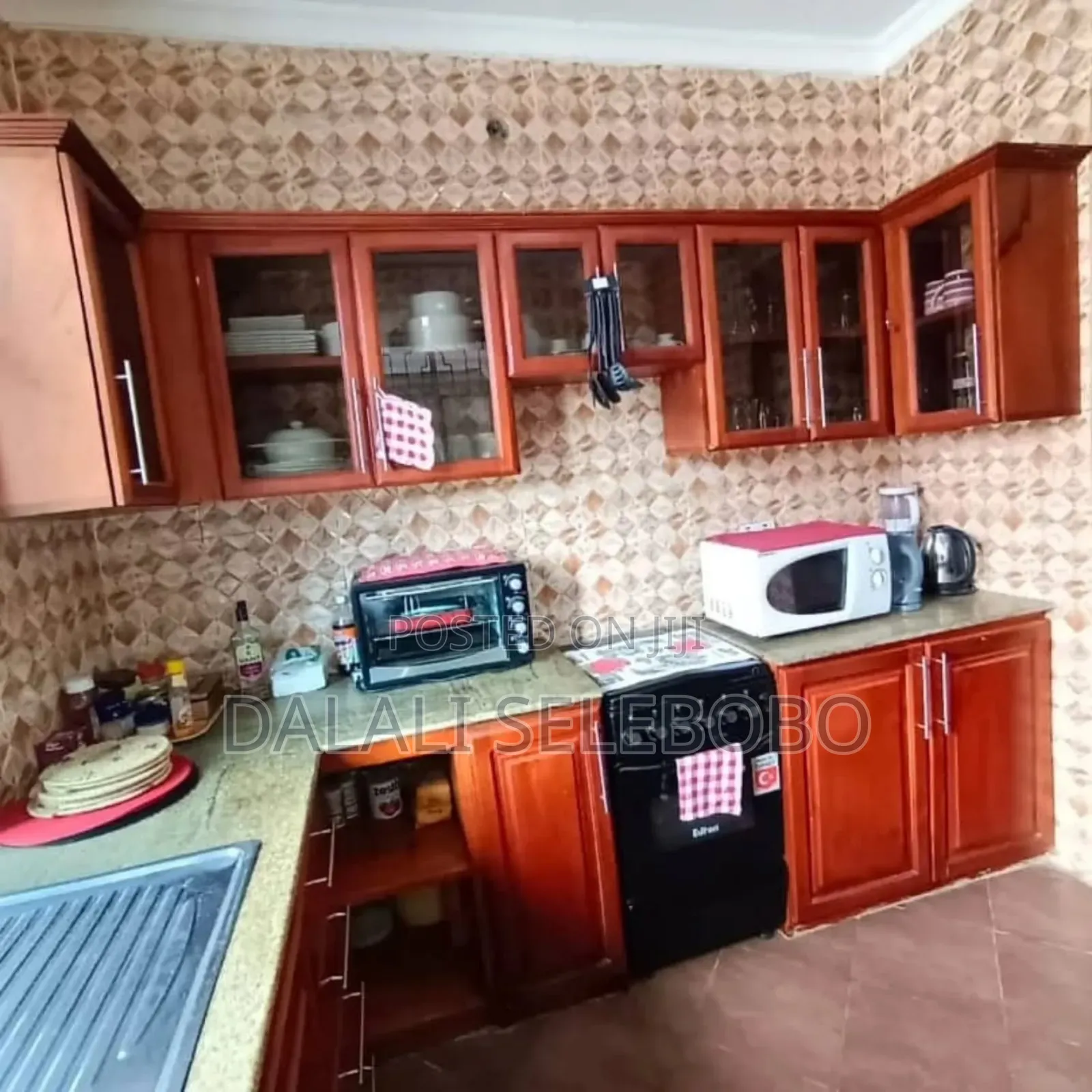 3bdrm Bungalow in Kimara Temboni for rent