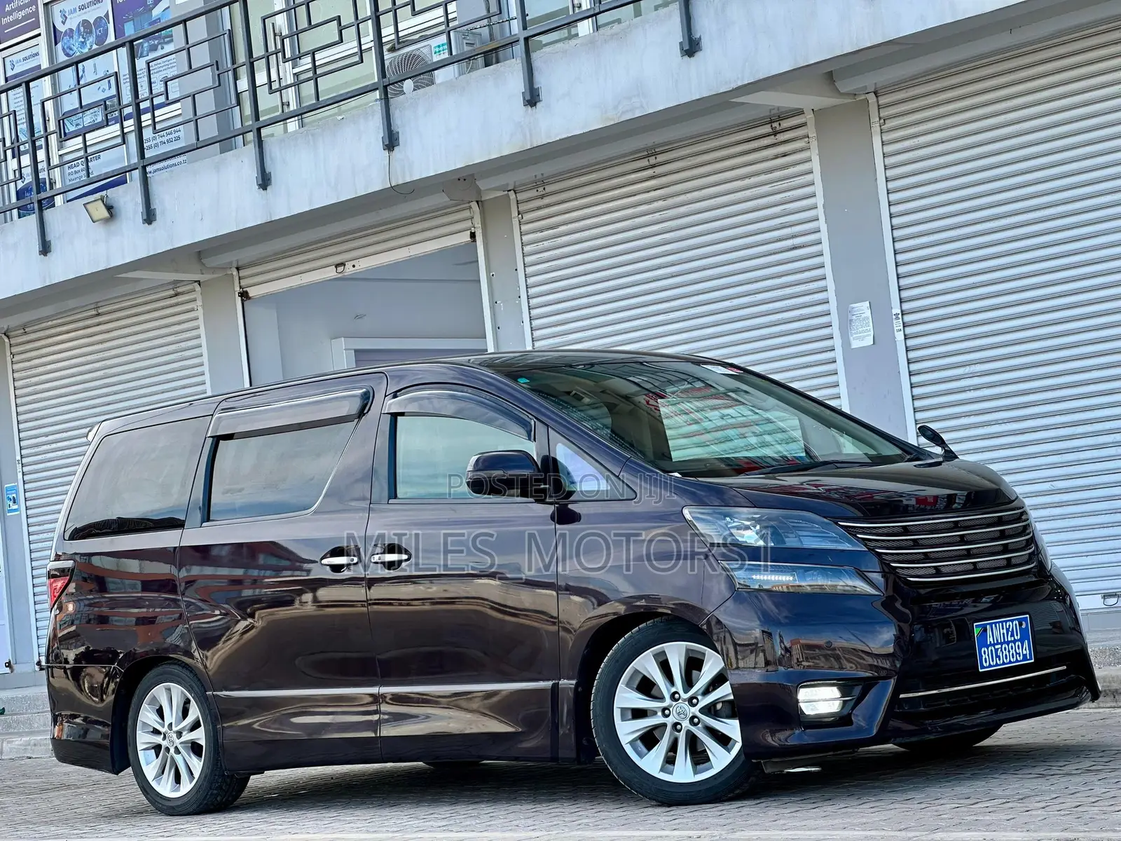 Toyota Vellfire 2009