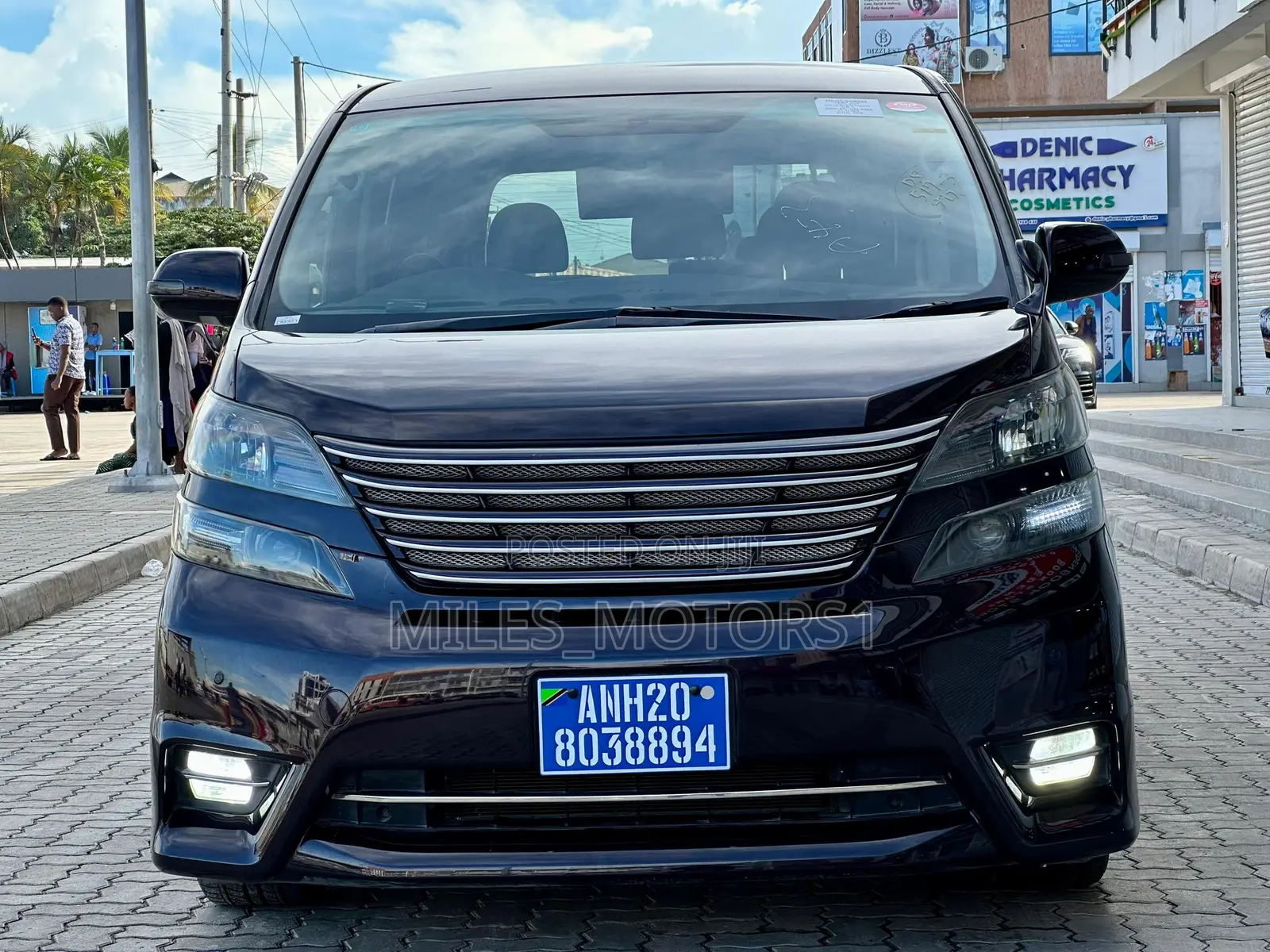 Toyota Vellfire 2009