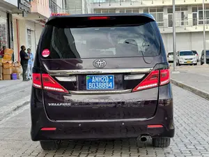 Toyota Vellfire 2009