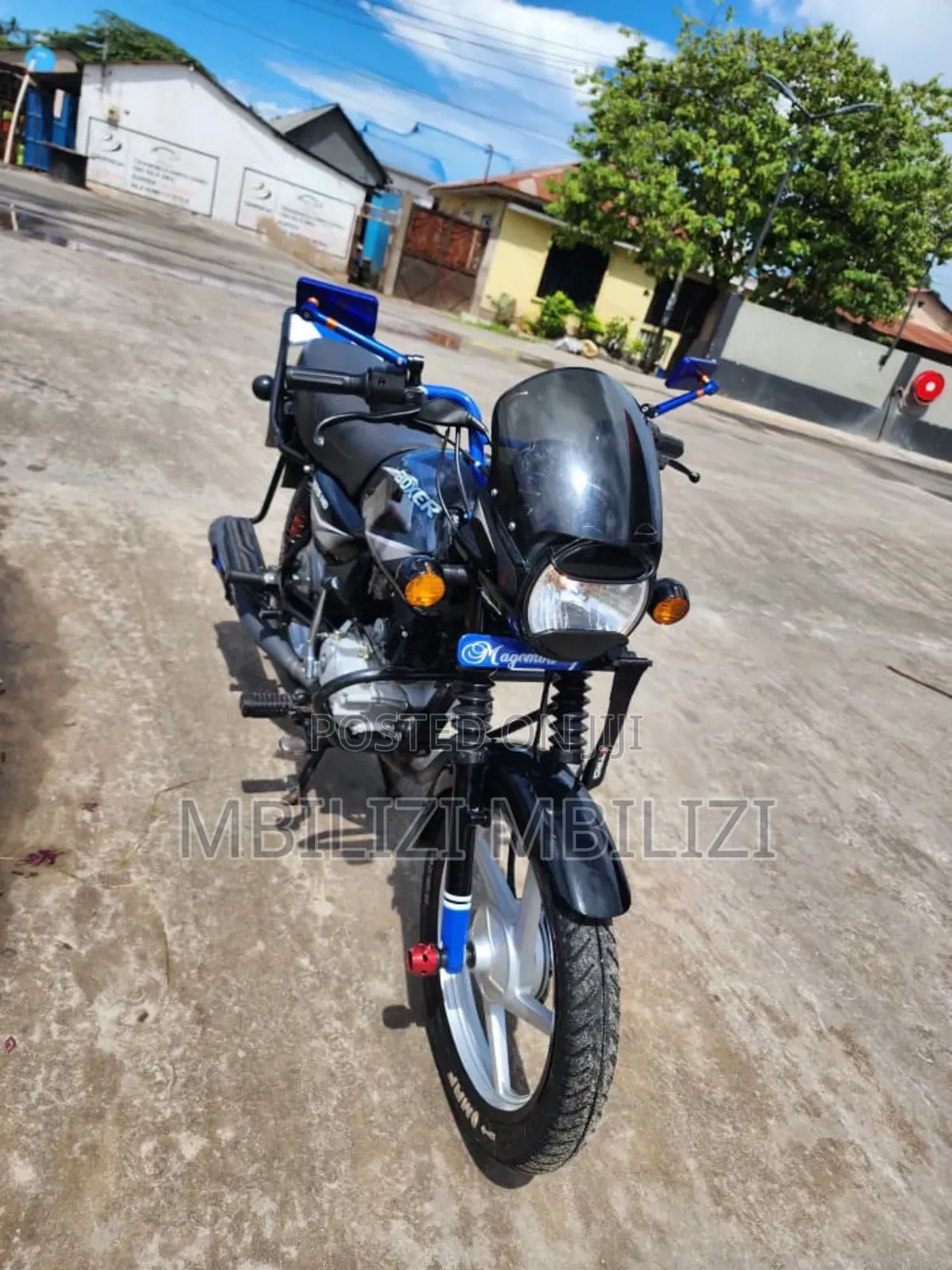 Bajaj Boxer 125 2025 Black