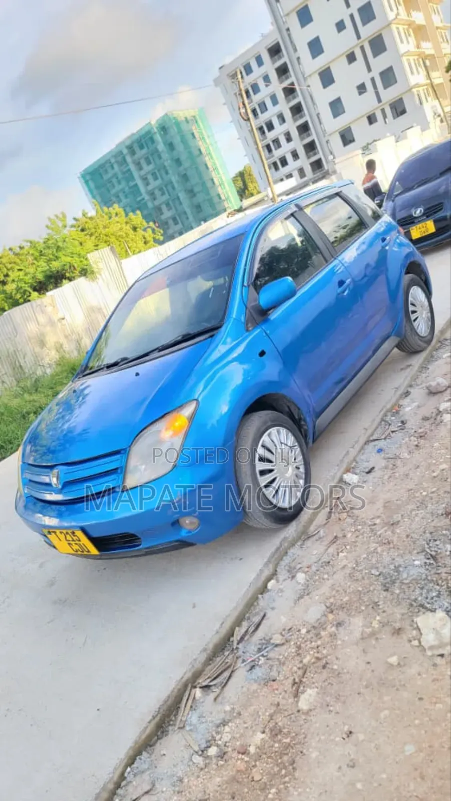 Toyota IST 2004 Blue
