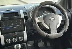 Nissan X-Trail 2010 Gray