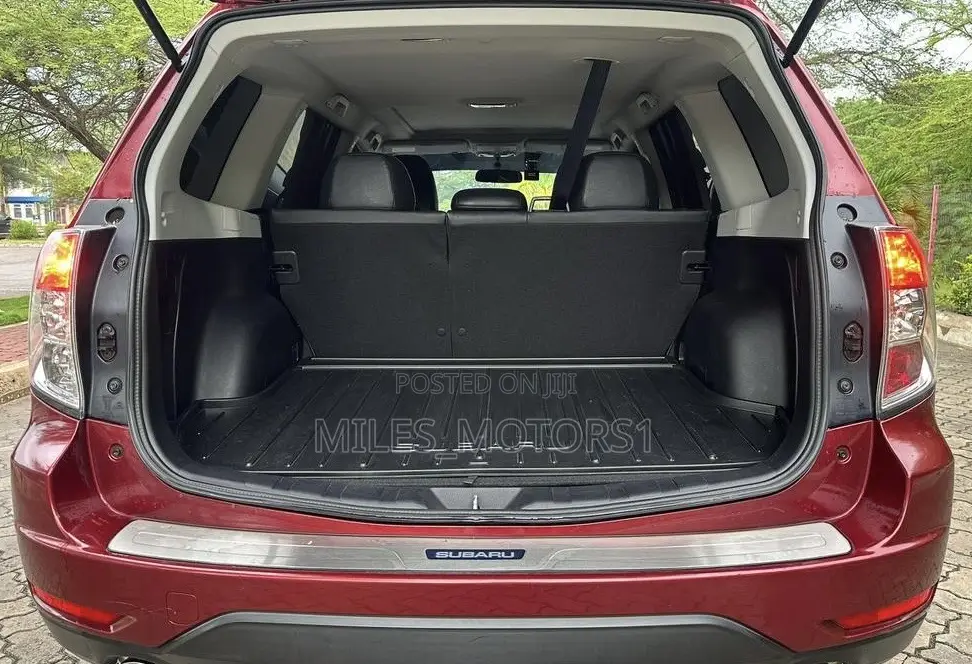 Subaru Forester 2010 Red