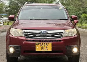 Subaru Forester 2010 Red