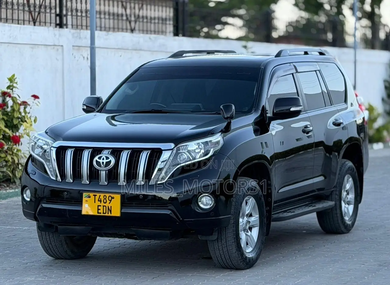 Toyota Land Cruiser Prado 2015 Black