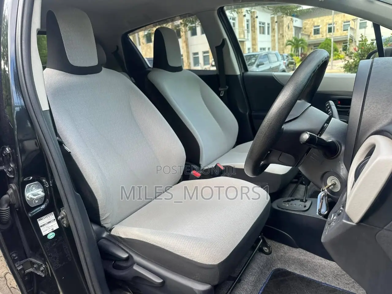 Toyota Vitz 2011 Black