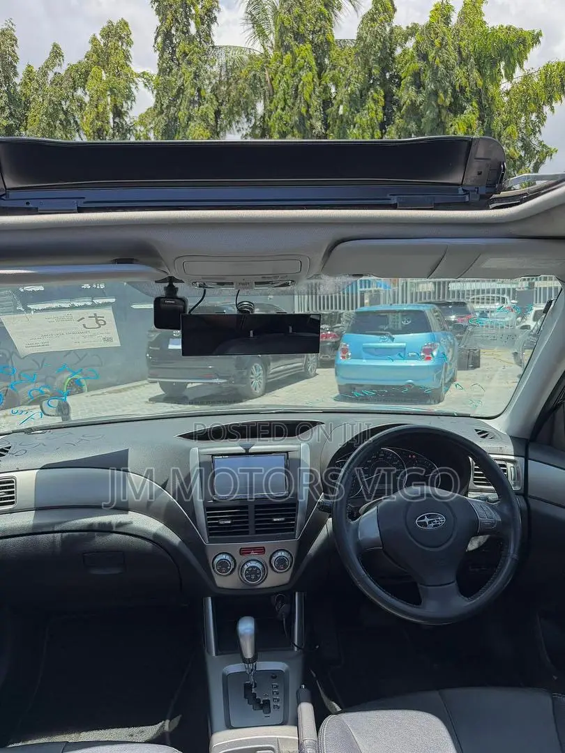 Subaru Forester 2010 Gray