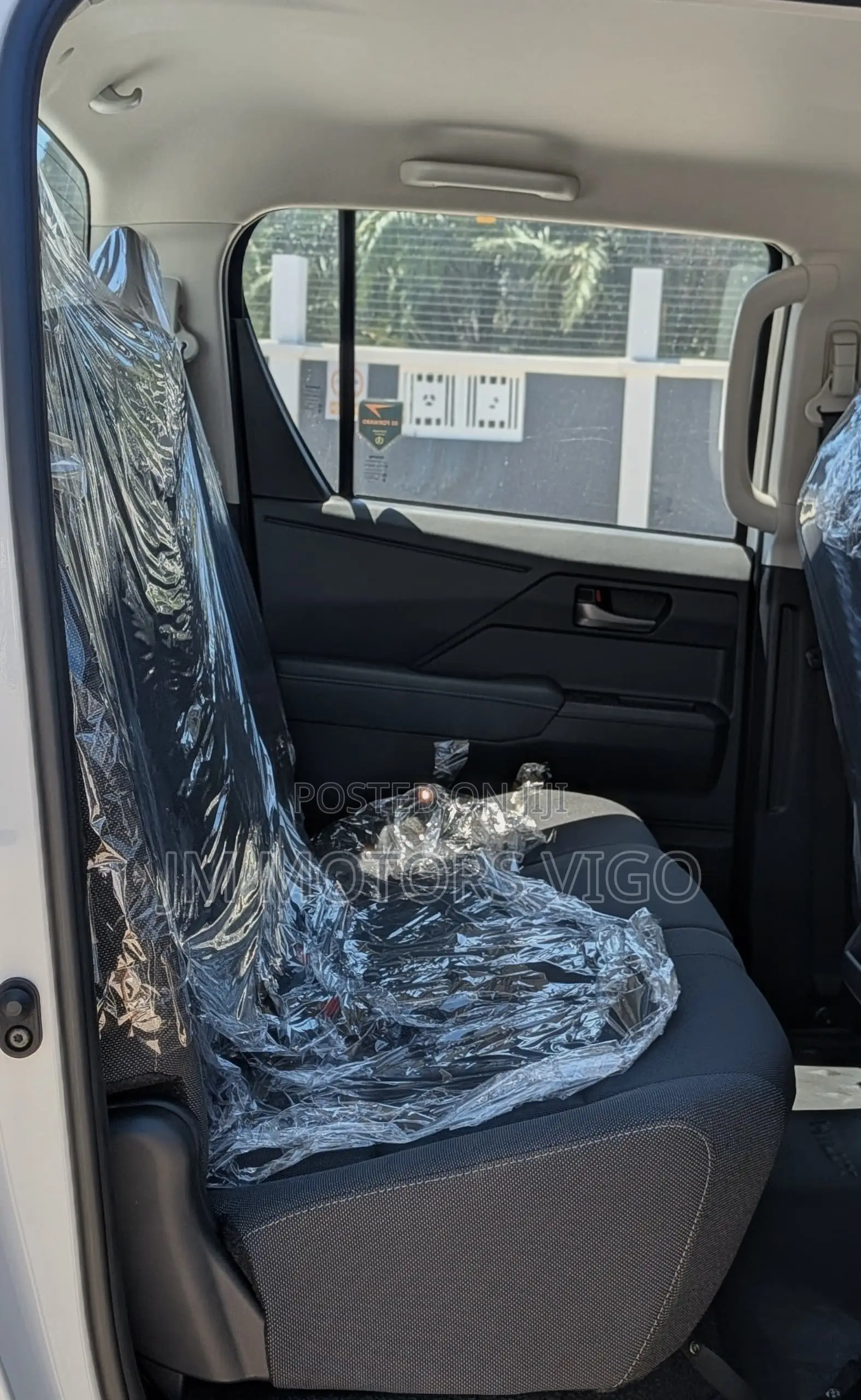 New Toyota Hilux 2025 White