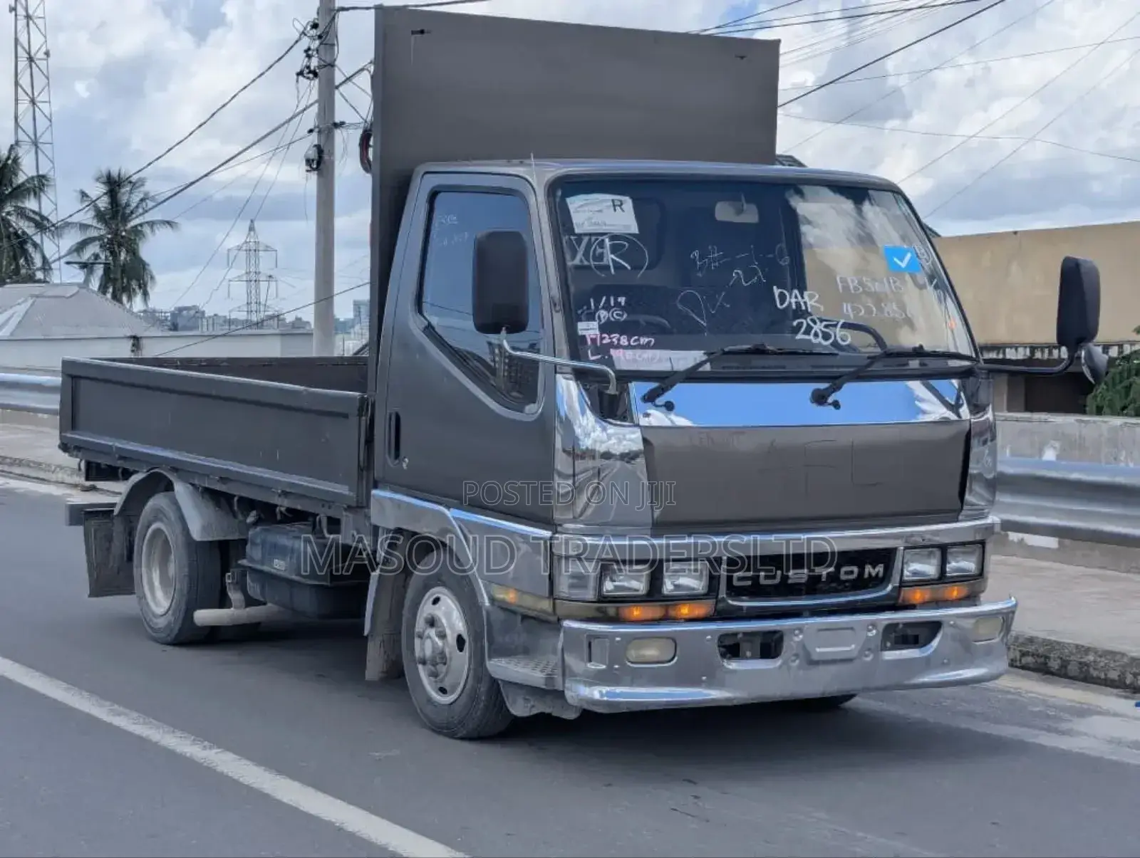 Mitsubishi Canter Truck