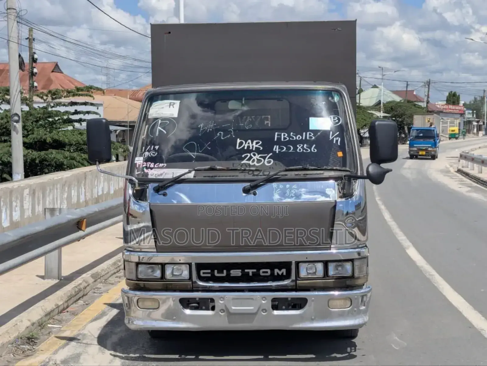 Mitsubishi Canter Truck