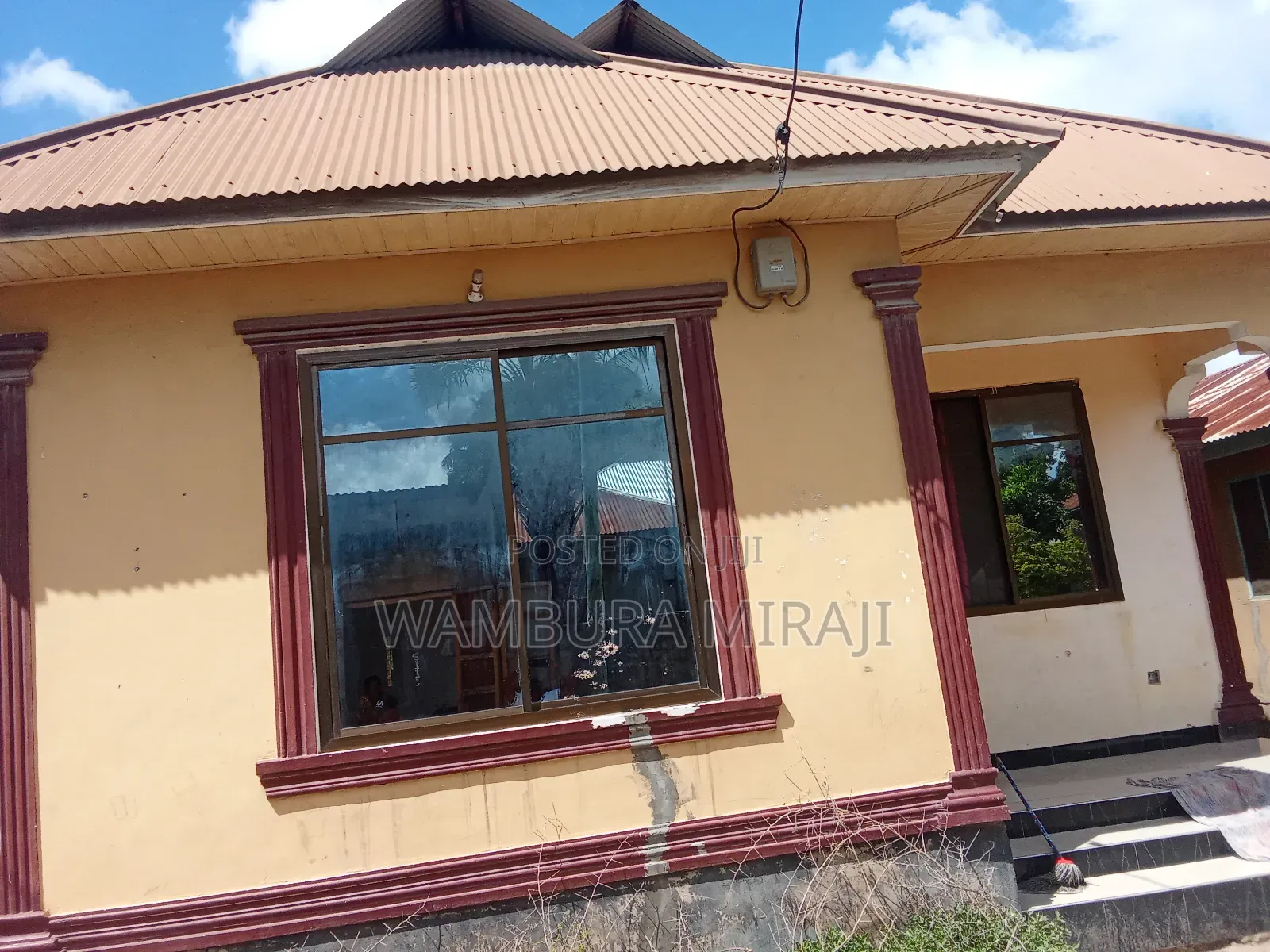 Furnished 4bdrm Block of Flats in Temeke for sale