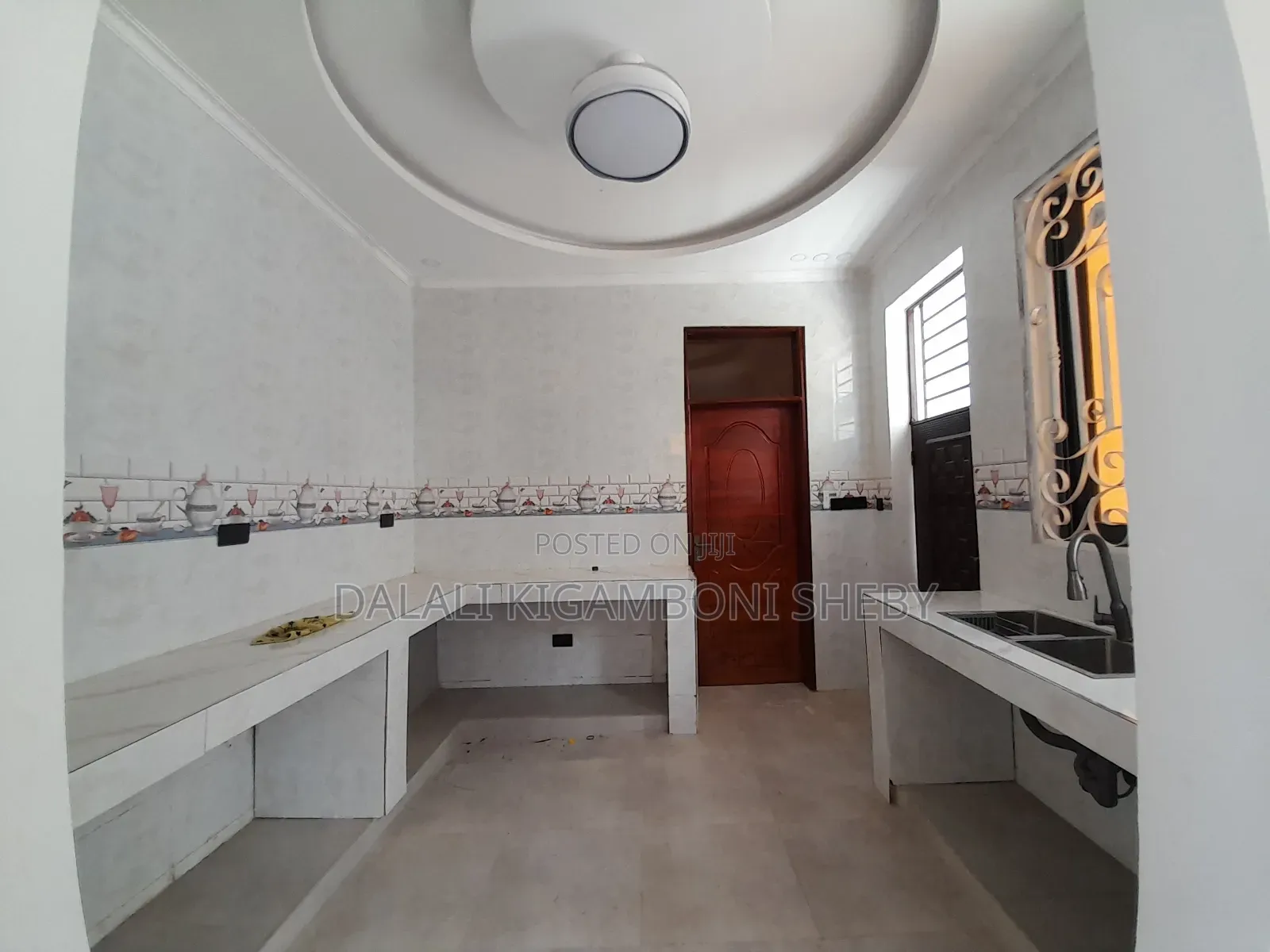 6bdrm House in Kigamboni Geza Ulole for sale