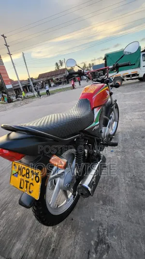 Honda CBX 2026 Red