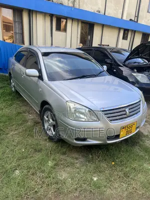 Toyota Premio 2005 Silver