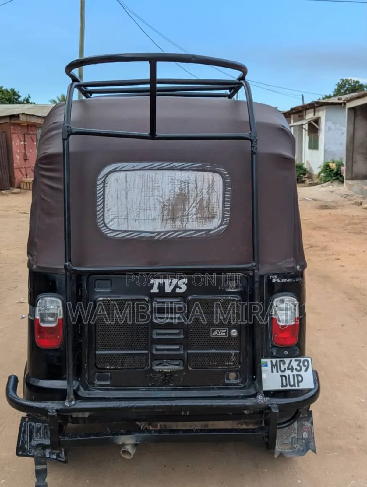 New Bajaj Avenger 200 2025 Black
