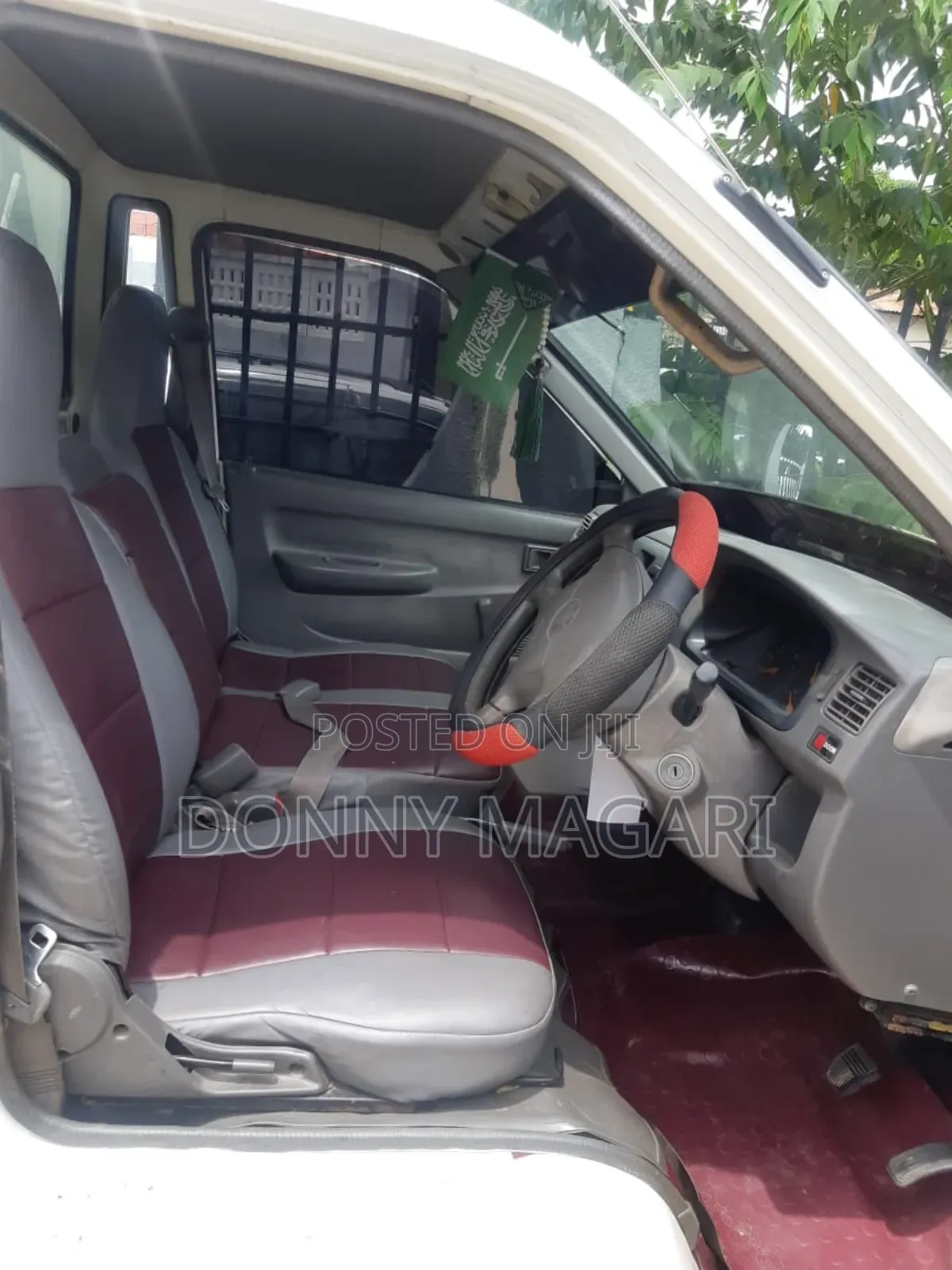 Toyota Townance 2002 White