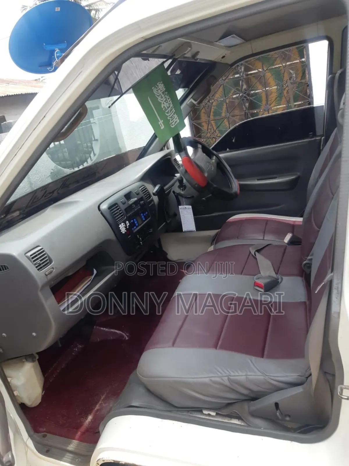 Toyota Townance 2002 White